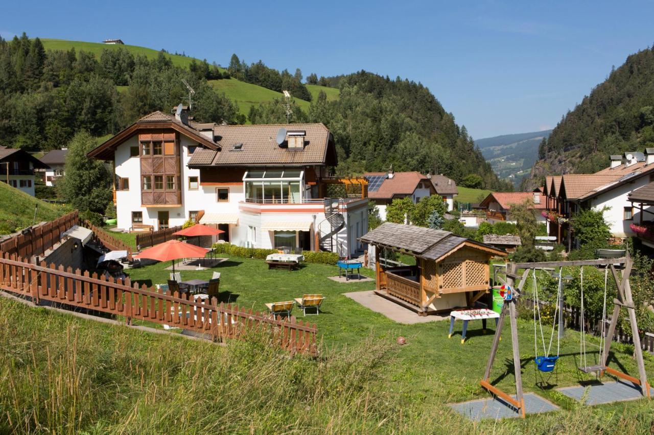 Apartments Mirandula Ortisei Eksteriør bilde